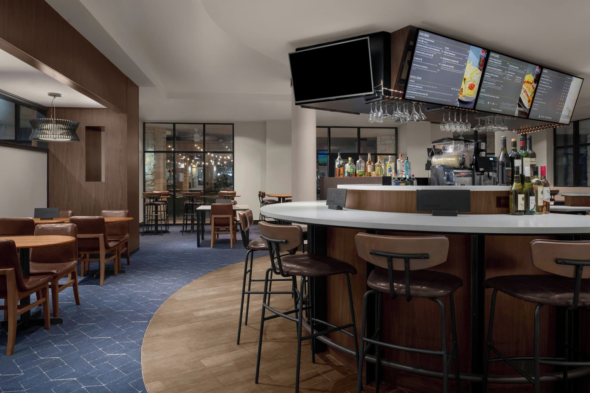 Courtyard by Marriott San Antonio Six Flags at The RIM