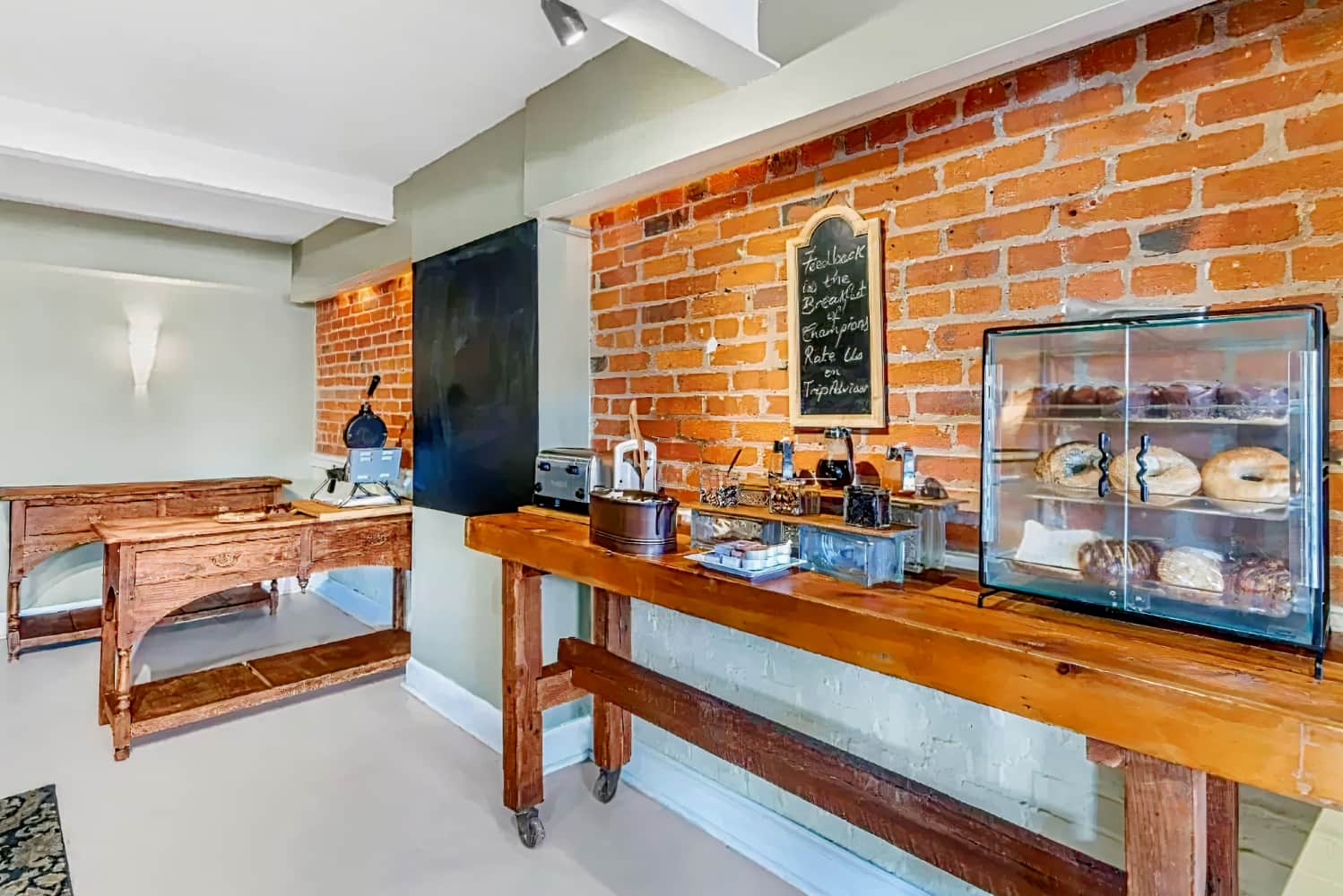 Admiral Fell Inn, Ascend Hotel Collection