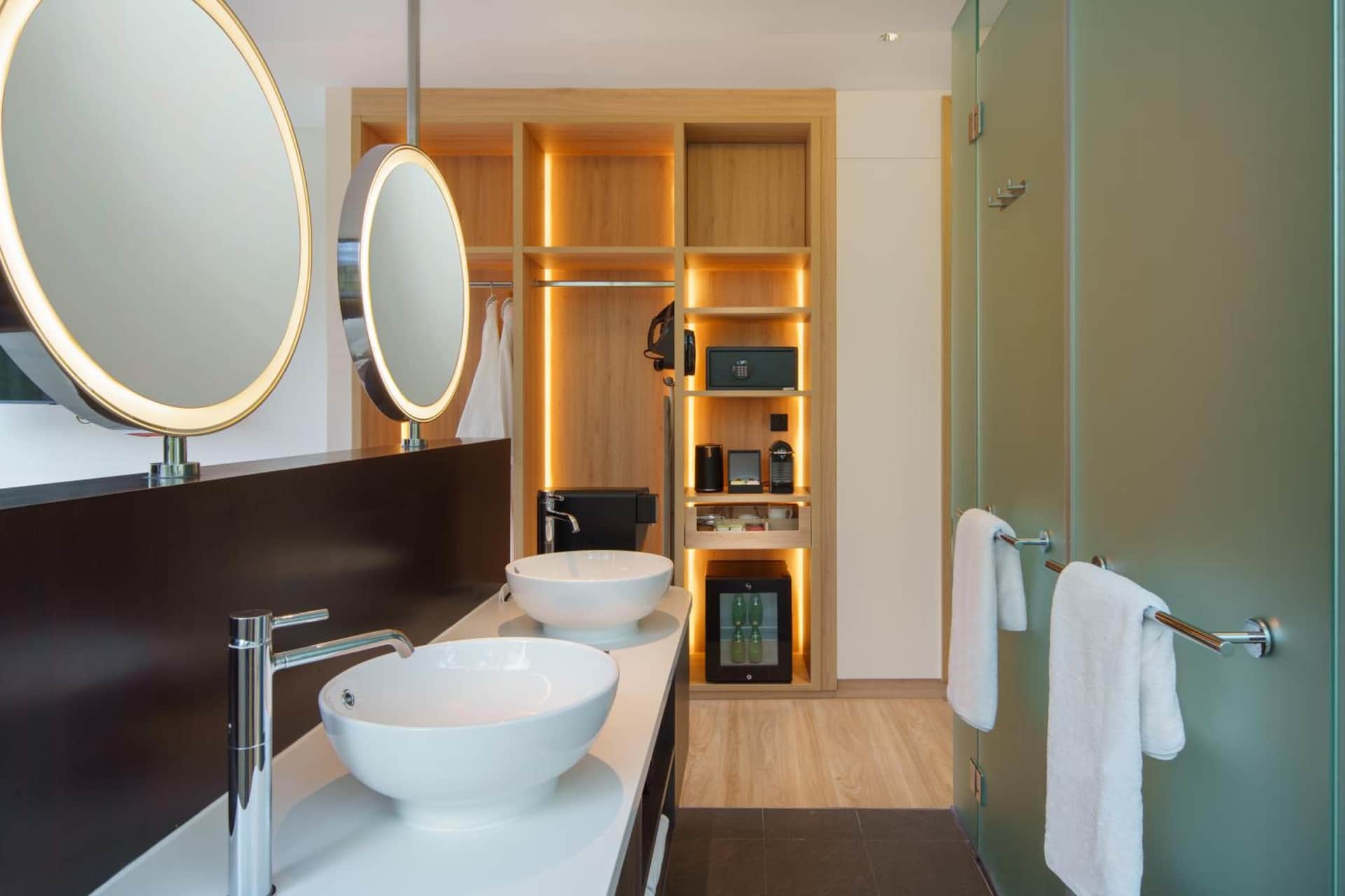 Park Regis Singapore