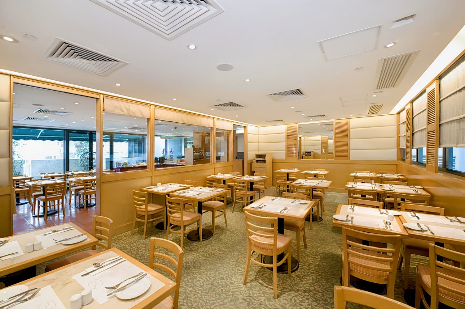 宏基國際賓館 ( Bishop Lei International House )