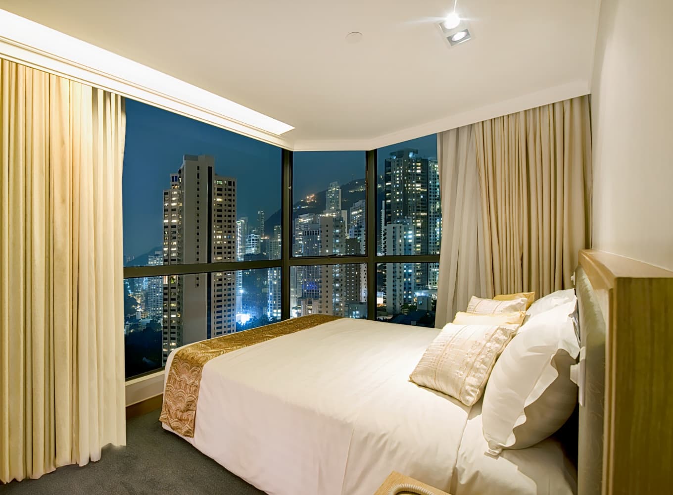 宏基國際賓館 ( Bishop Lei International House )