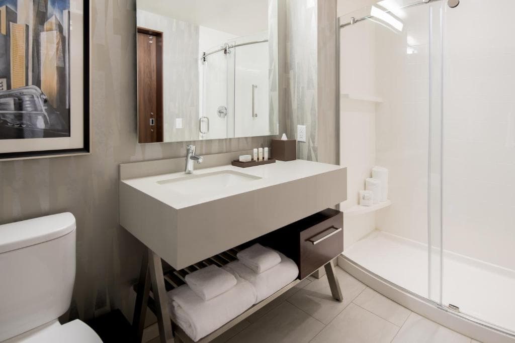 Embassy Suites by Hilton Seattle Downtown Pioneer Square