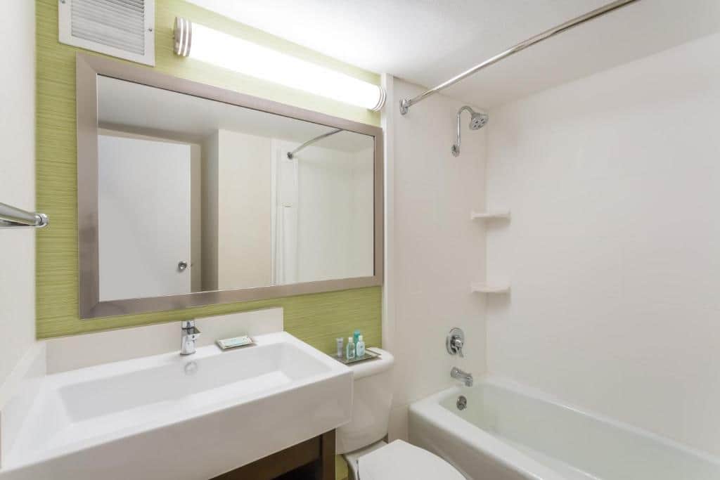 Wyndham Garden Fresno Yosemite Airport