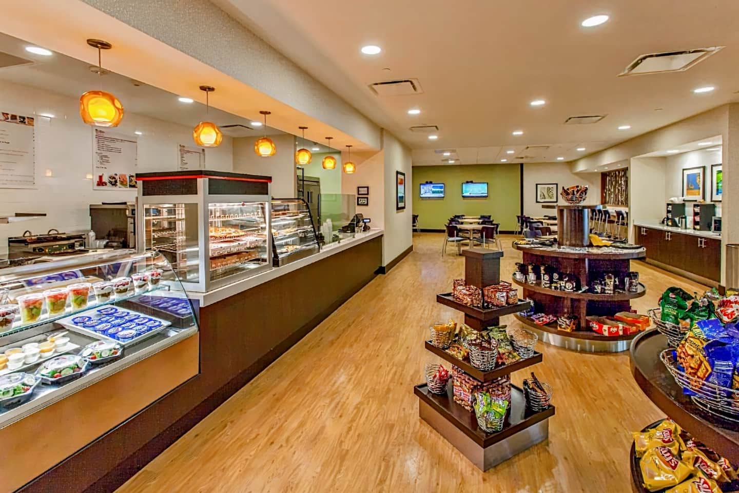 DoubleTree by Hilton Pittsburgh-Green Tree