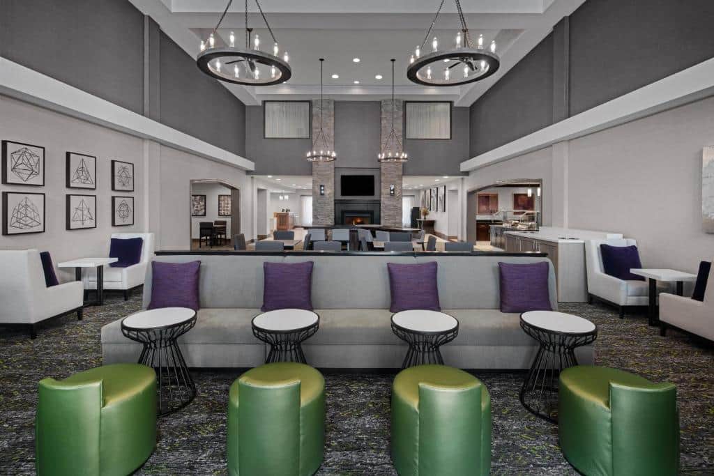 Homewood Suites by Hilton Carle Place - Garden City