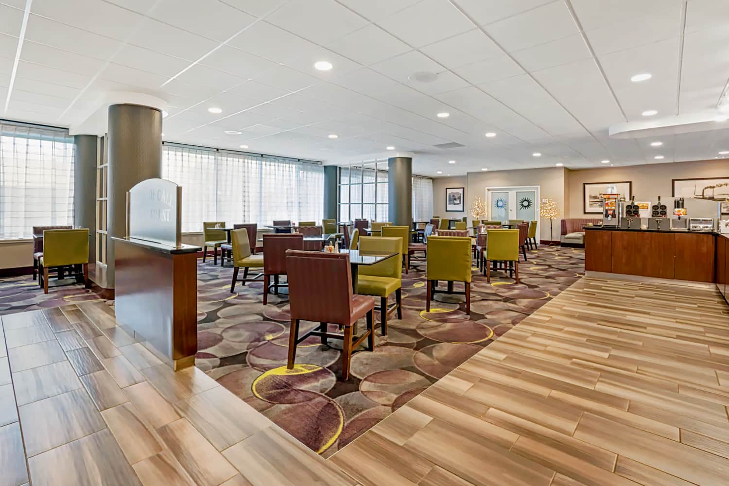La Quinta Inn & Suites by Wyndham Tacoma - Seattle