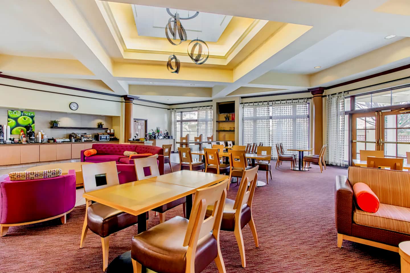 La Quinta Inn & Suites by Wyndham Raleigh/Durham Southpoint