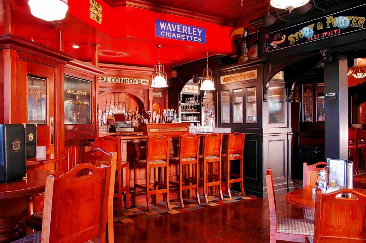 Irish Cottage Inn & Suites