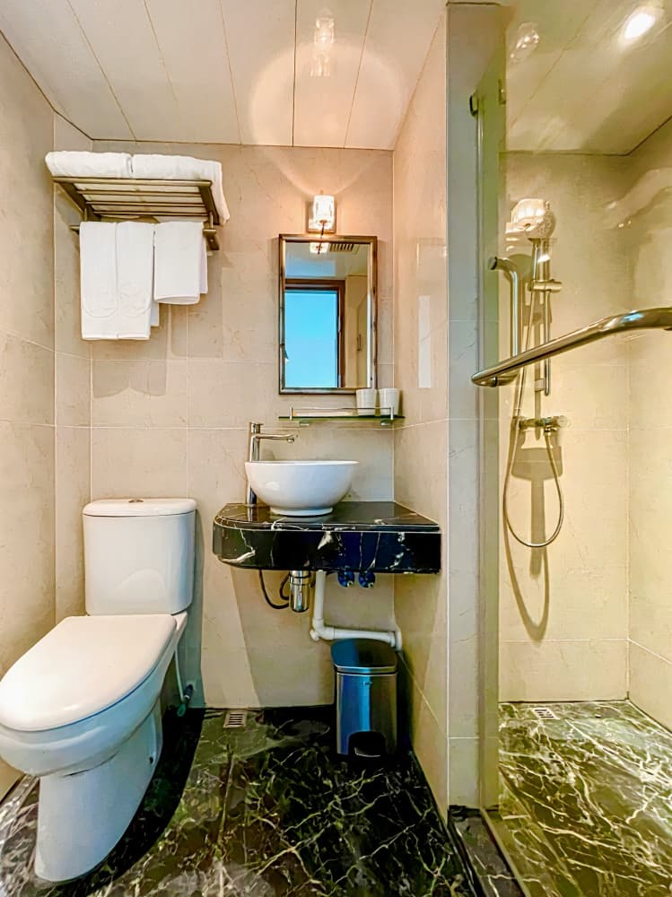 薈麗酒店 (Lander Grand Hotel)