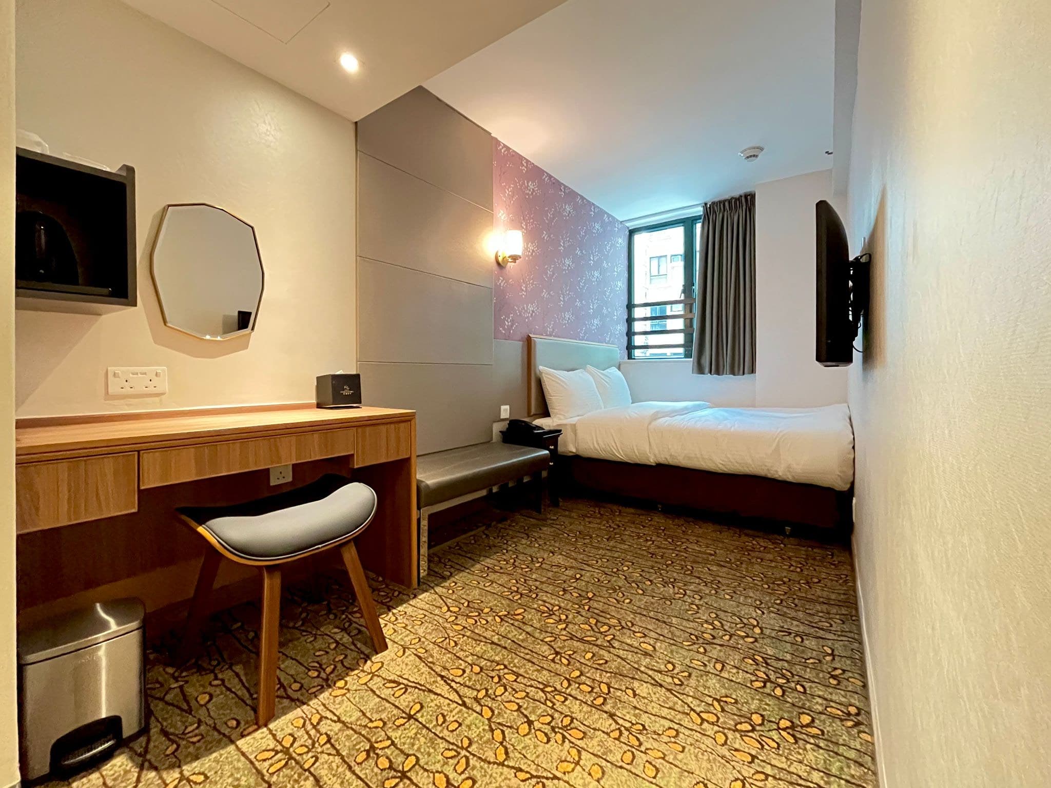 薈麗酒店 (Lander Grand Hotel)