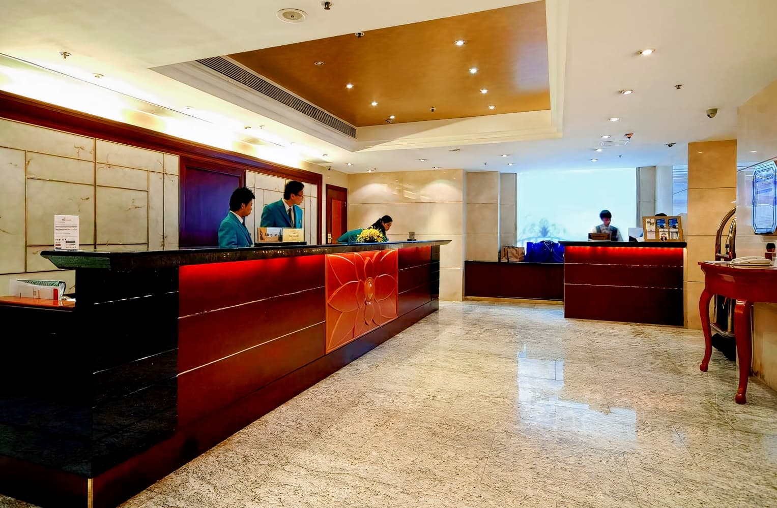 華大盛品酒店 (Best Western Plus Hotel Hong Kong)