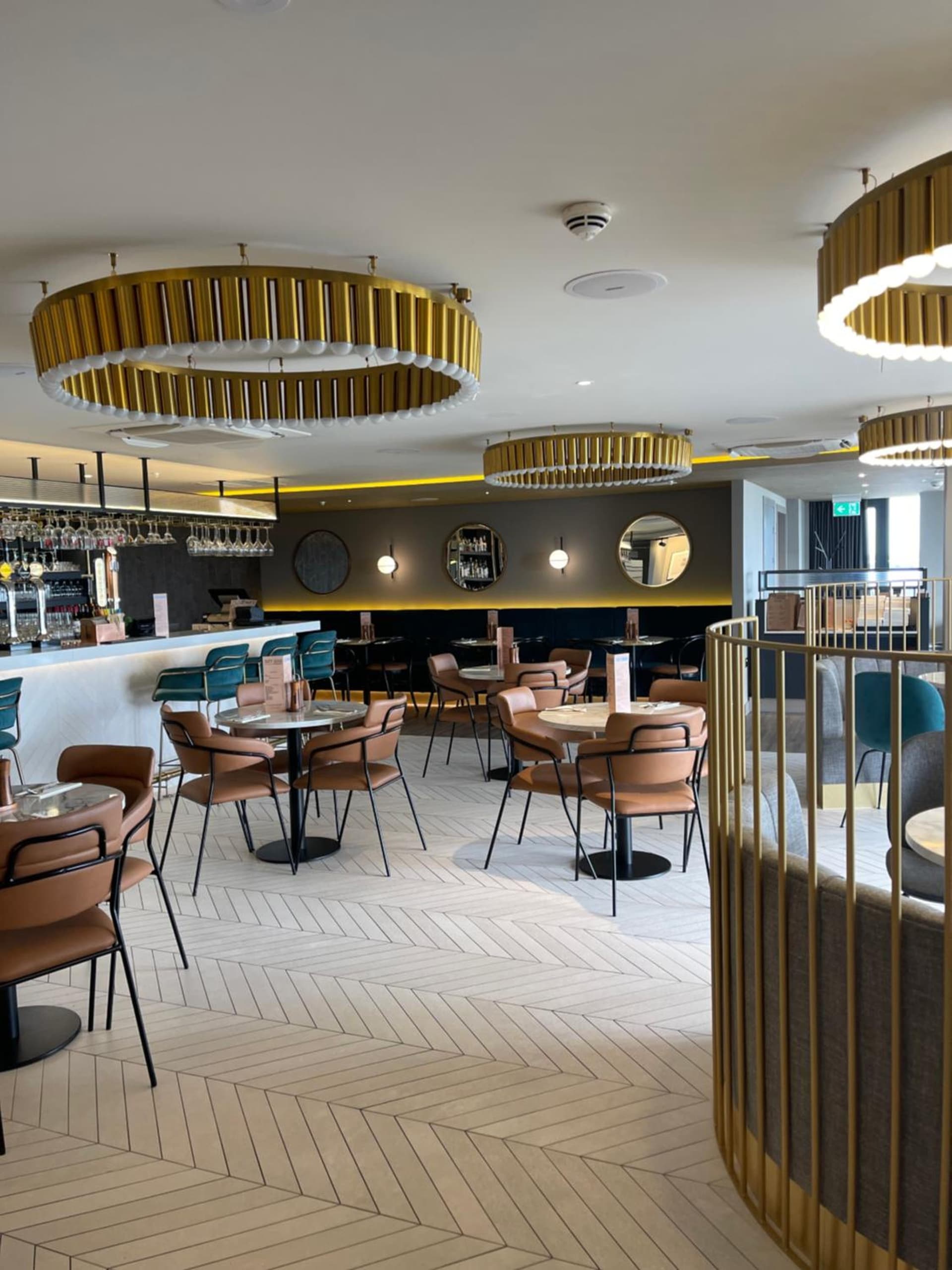 Courtyard by Marriott London Heathrow Airport