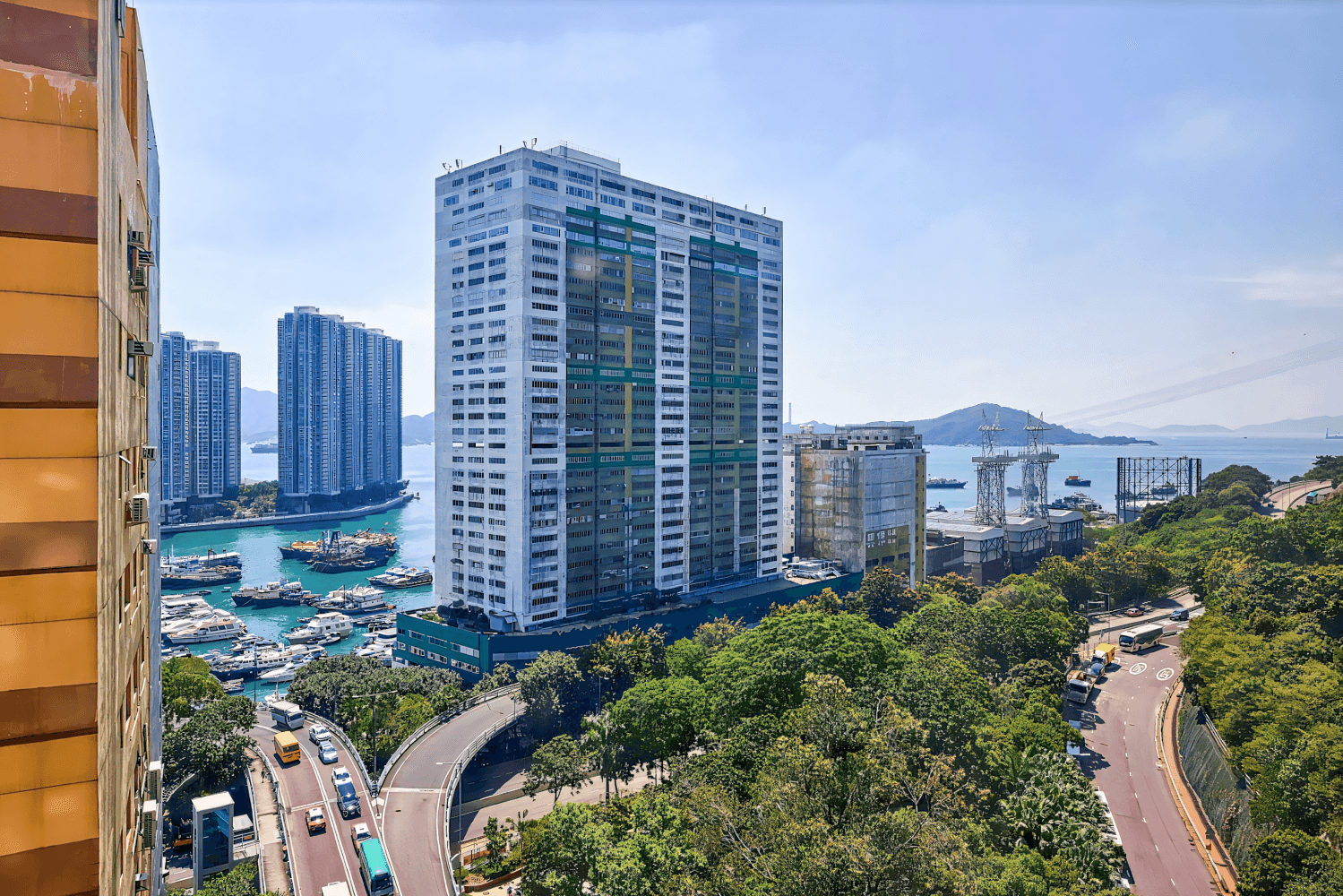 南寓 ( South Nest )