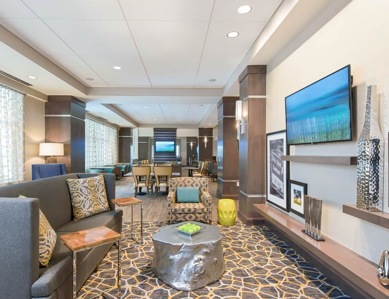 Hampton Inn & Suites Grand Rapids Downtown