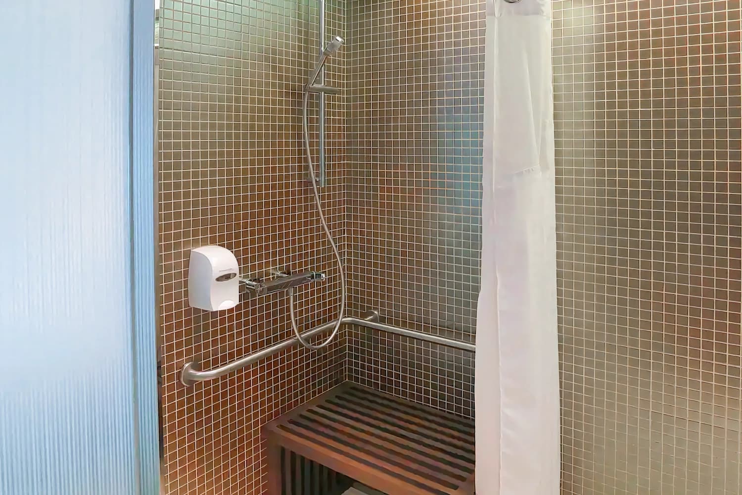 香港九龍東智選假日酒店 ( Holiday Inn Express Hong Kong Kowloon East )