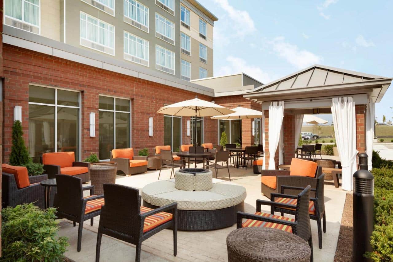 Hilton Garden Inn Boston Logan Airport