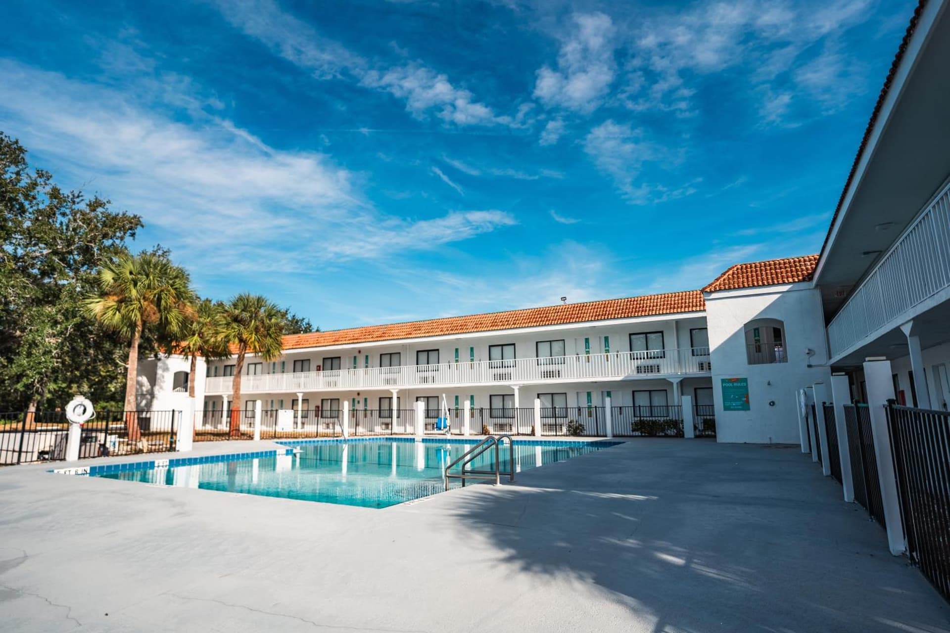 Travelodge by Wyndham Orlando Lake Buena Vista South