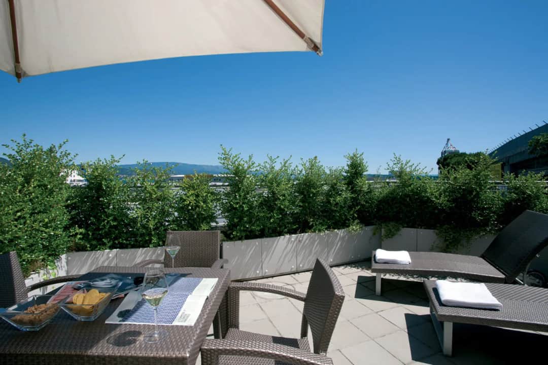 Sea Art Hotel