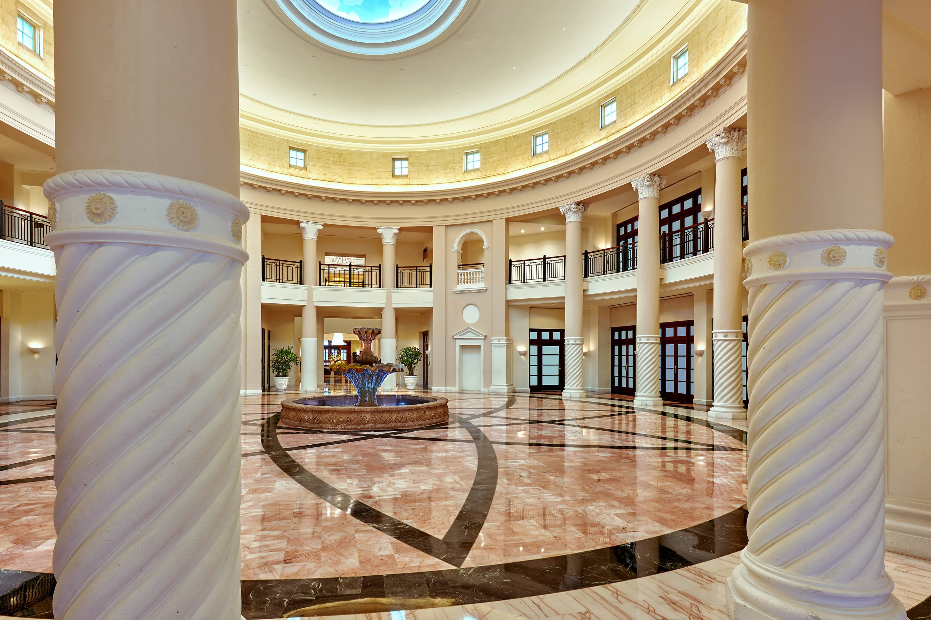 Hotel Colonnade Coral Gables, Autograph Collection