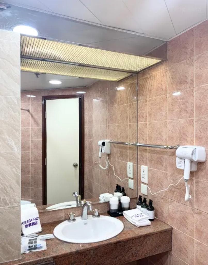 怡景酒店 ( Chelsea Hotel )