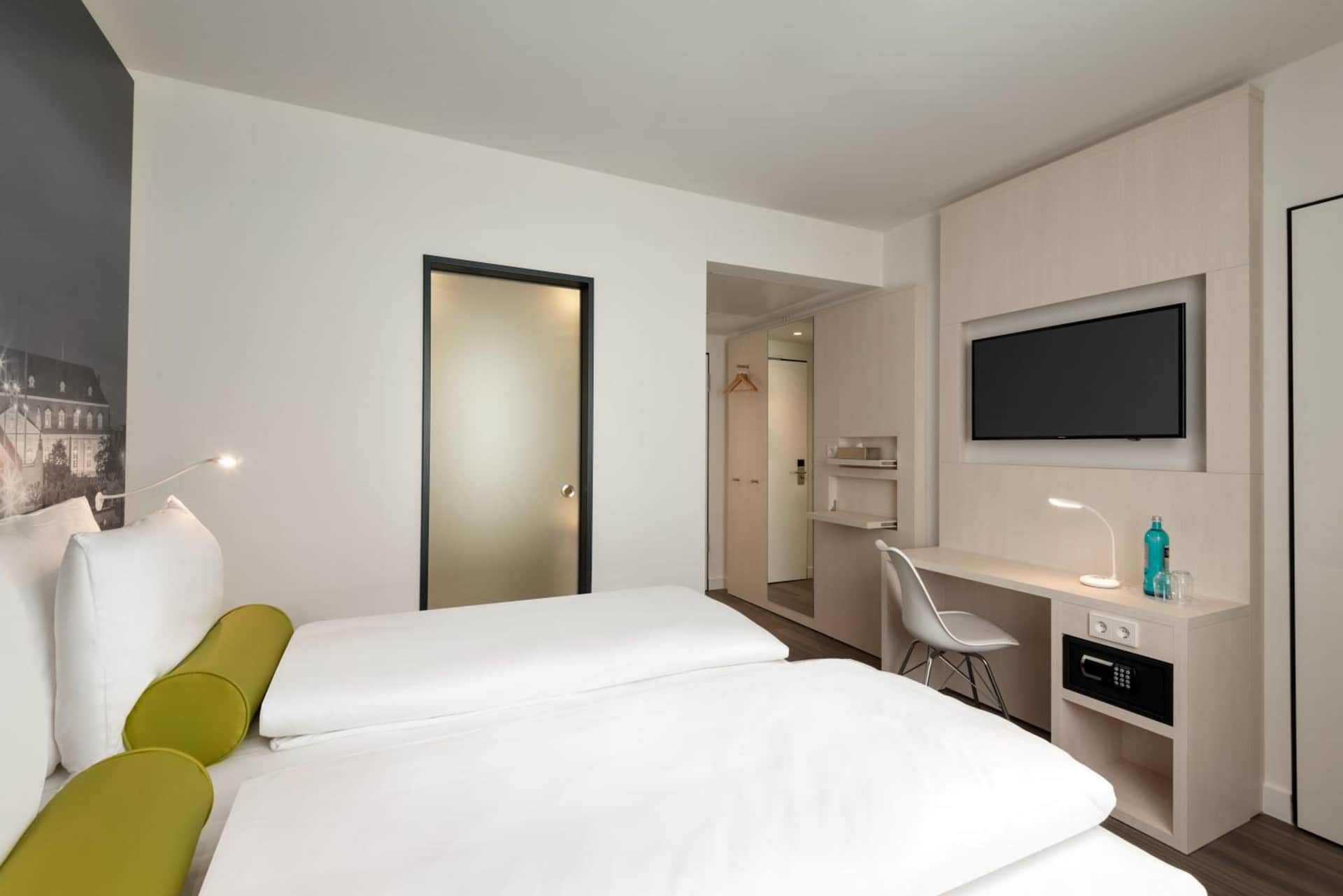 Super 8 by Wyndham Chemnitz