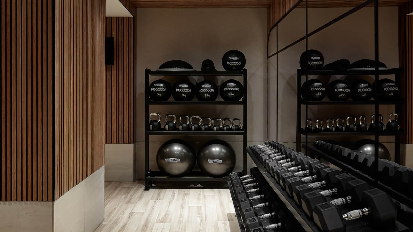 Vogue Hotel Montreal Downtown, Curio Collection by Hilton