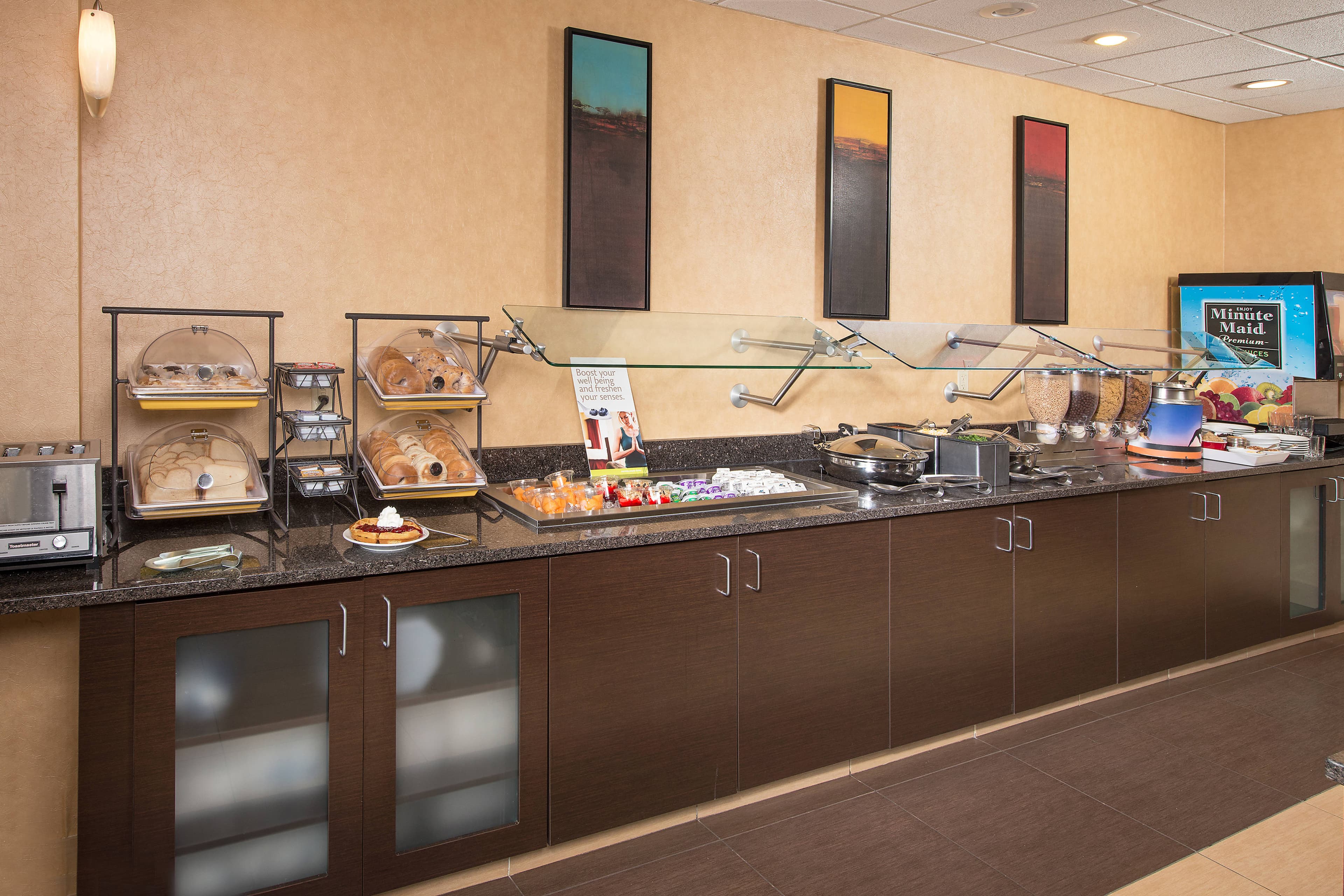 Sonesta ES Suites Charleston