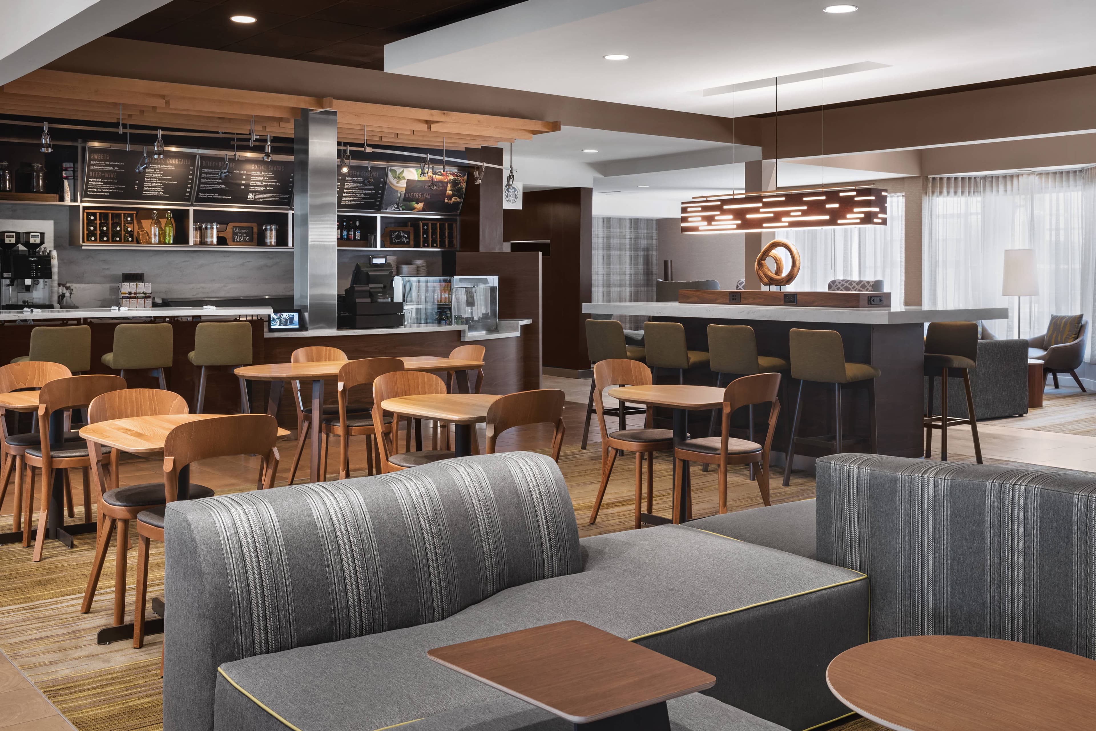 Sonesta Select Newport Middletown