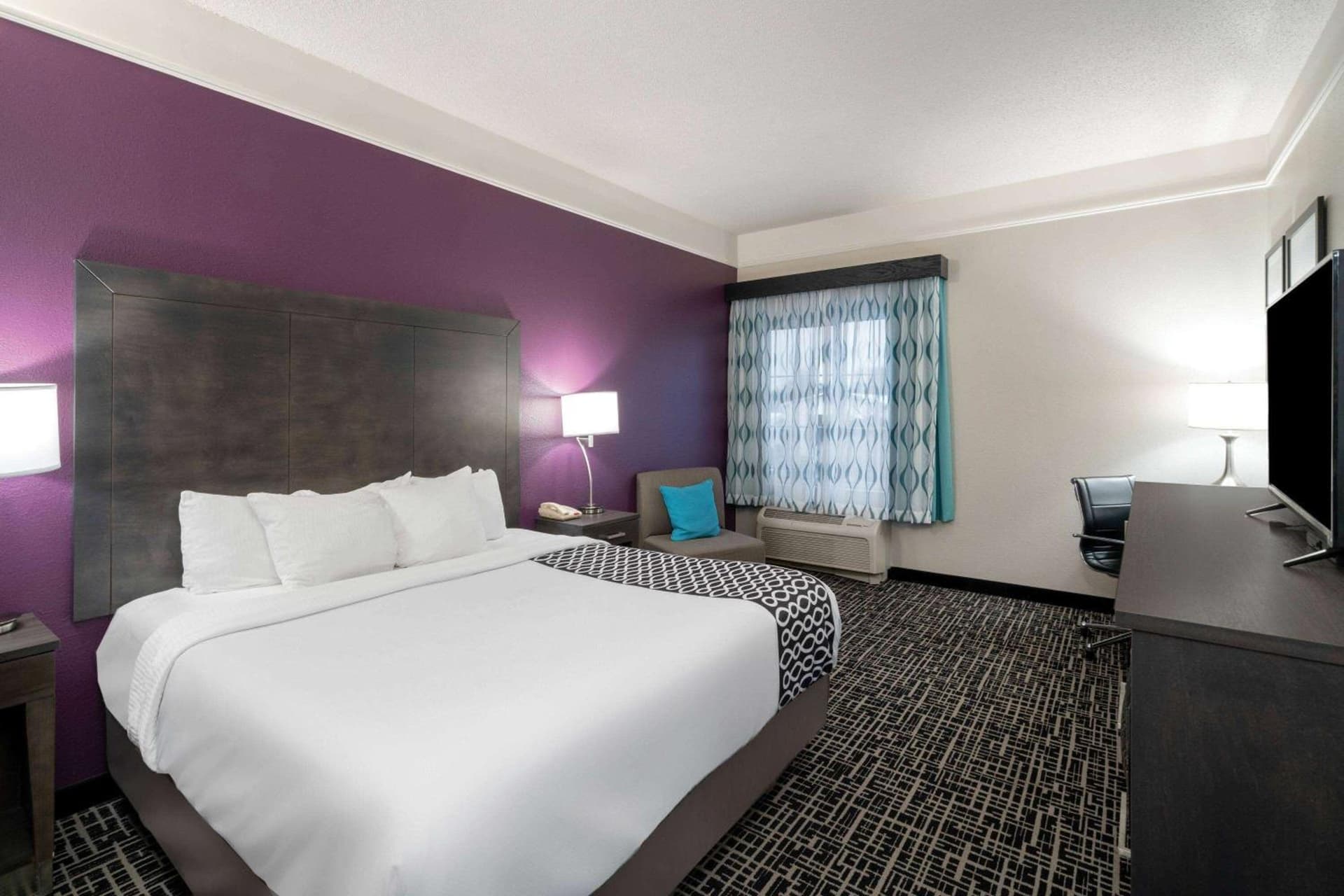 La Quinta by Wyndham Latham Albany Airport