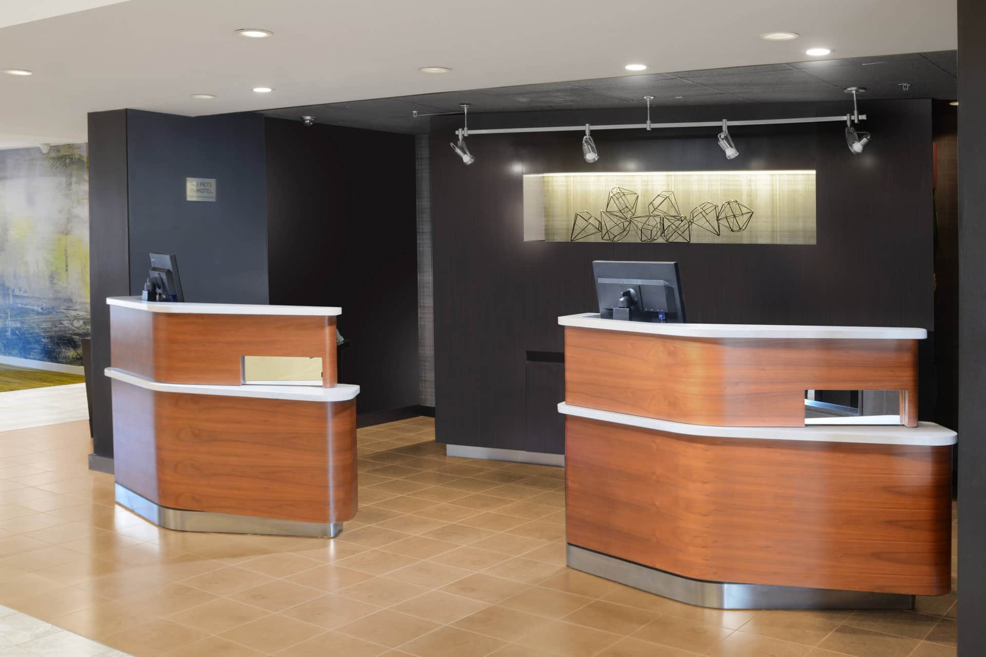 Sonesta Select Dallas Central Expressway