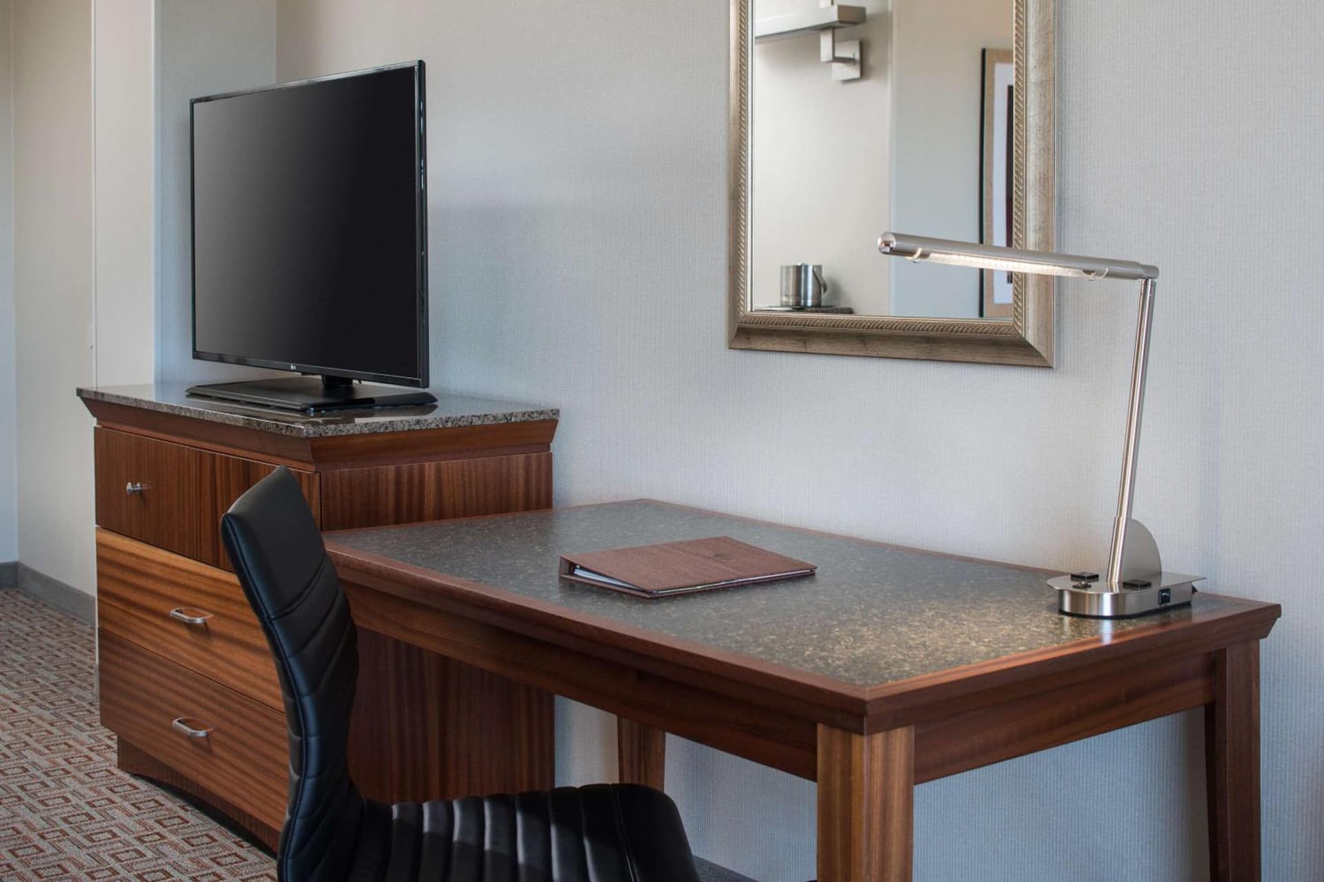 DoubleTree by Hilton Denver Tech
