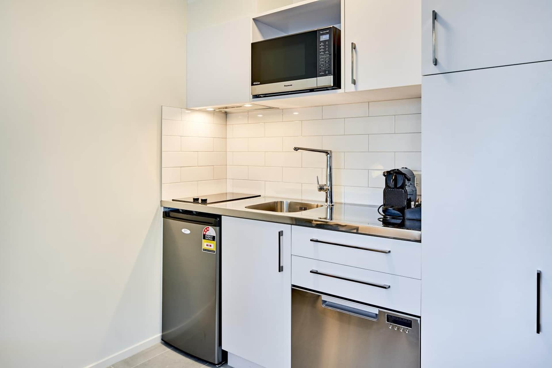 Sojourn Apartment Hotel - Ghuznee