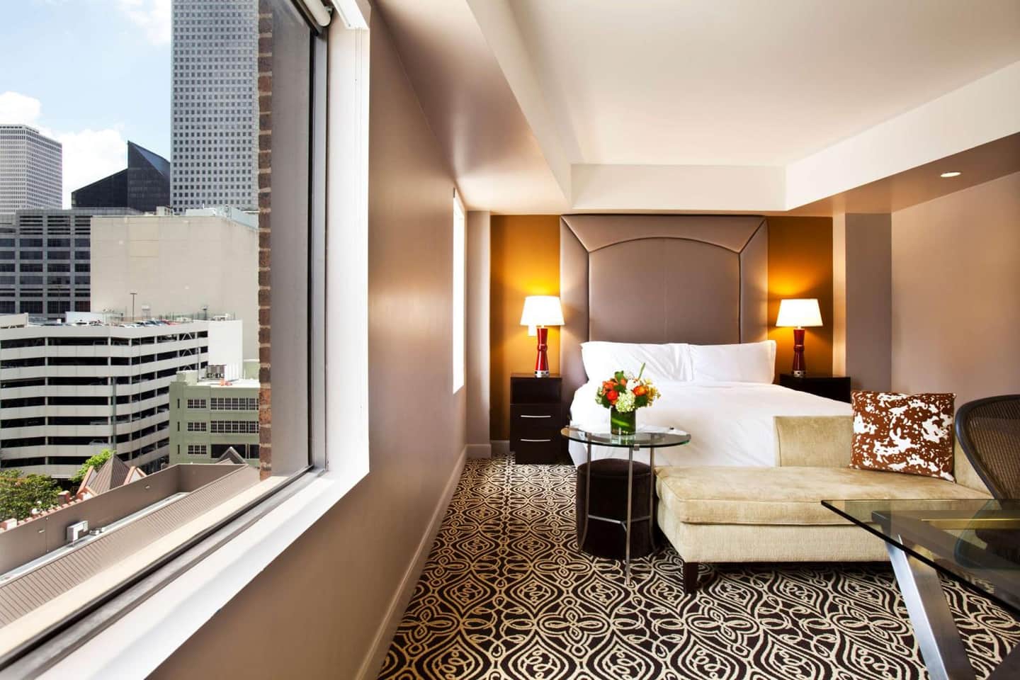 The Sam Houston Hotel, Curio Collection by Hilton