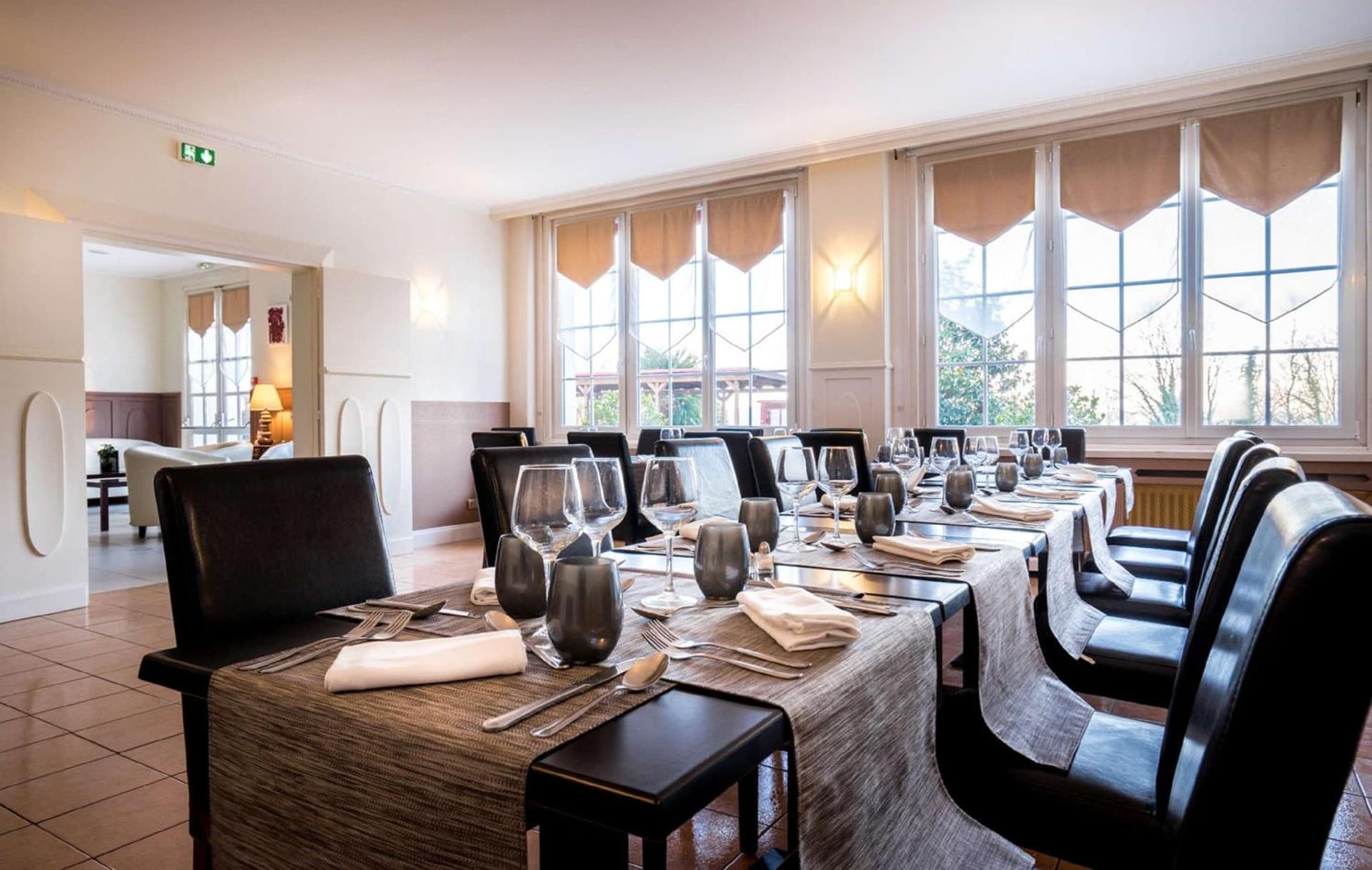 Best Western Hôtel & Restaurant Ile de France