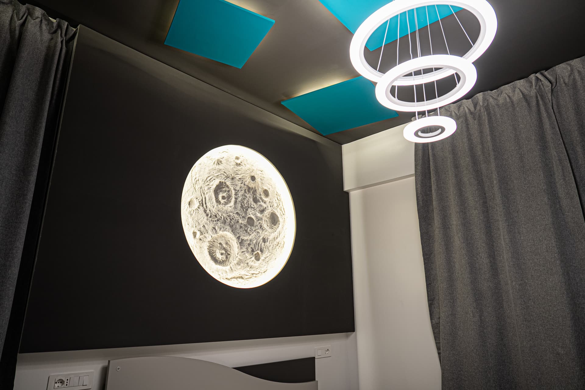 Napolitano Rooms