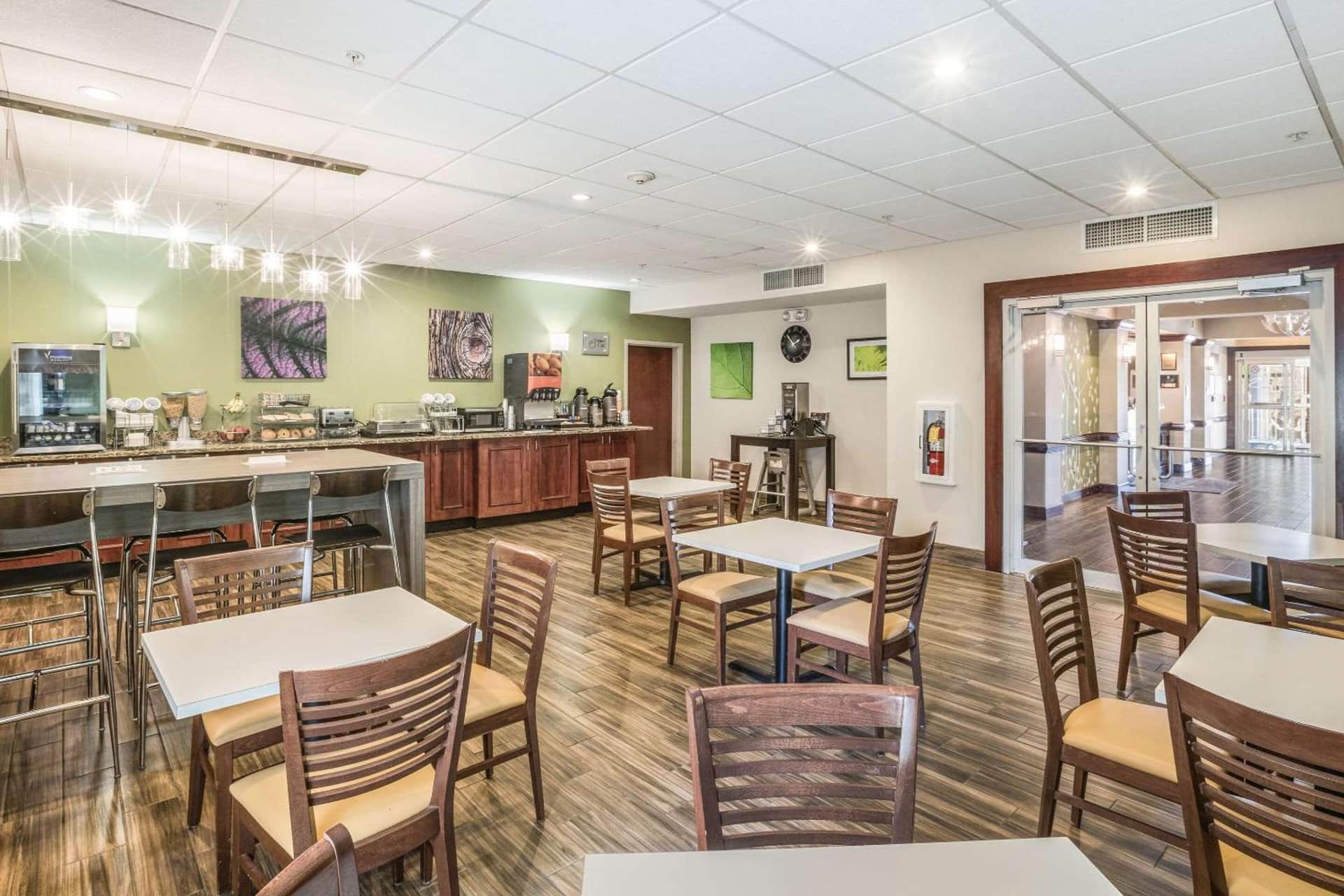 Sleep Inn & Suites