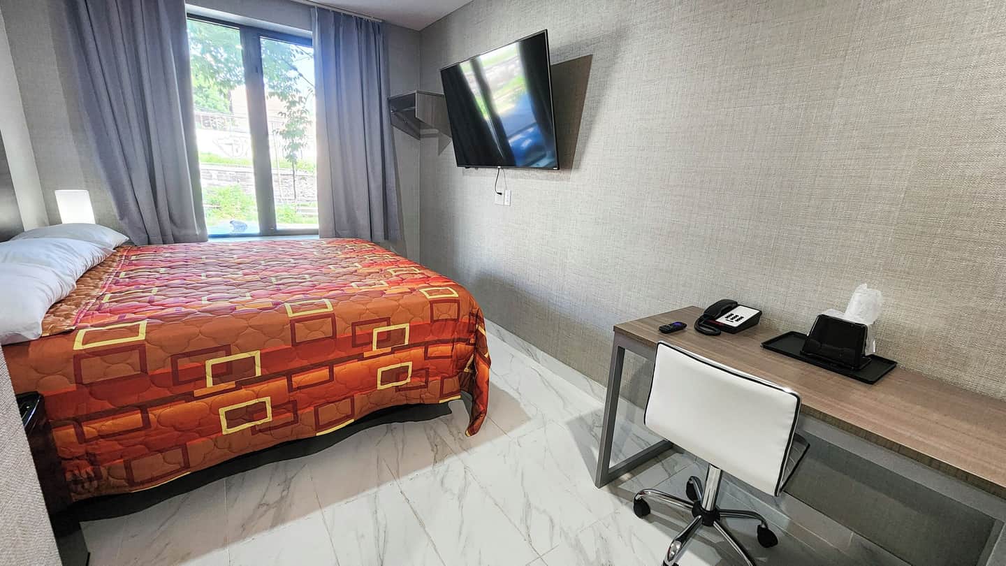 Hotel Fuego Bronx
