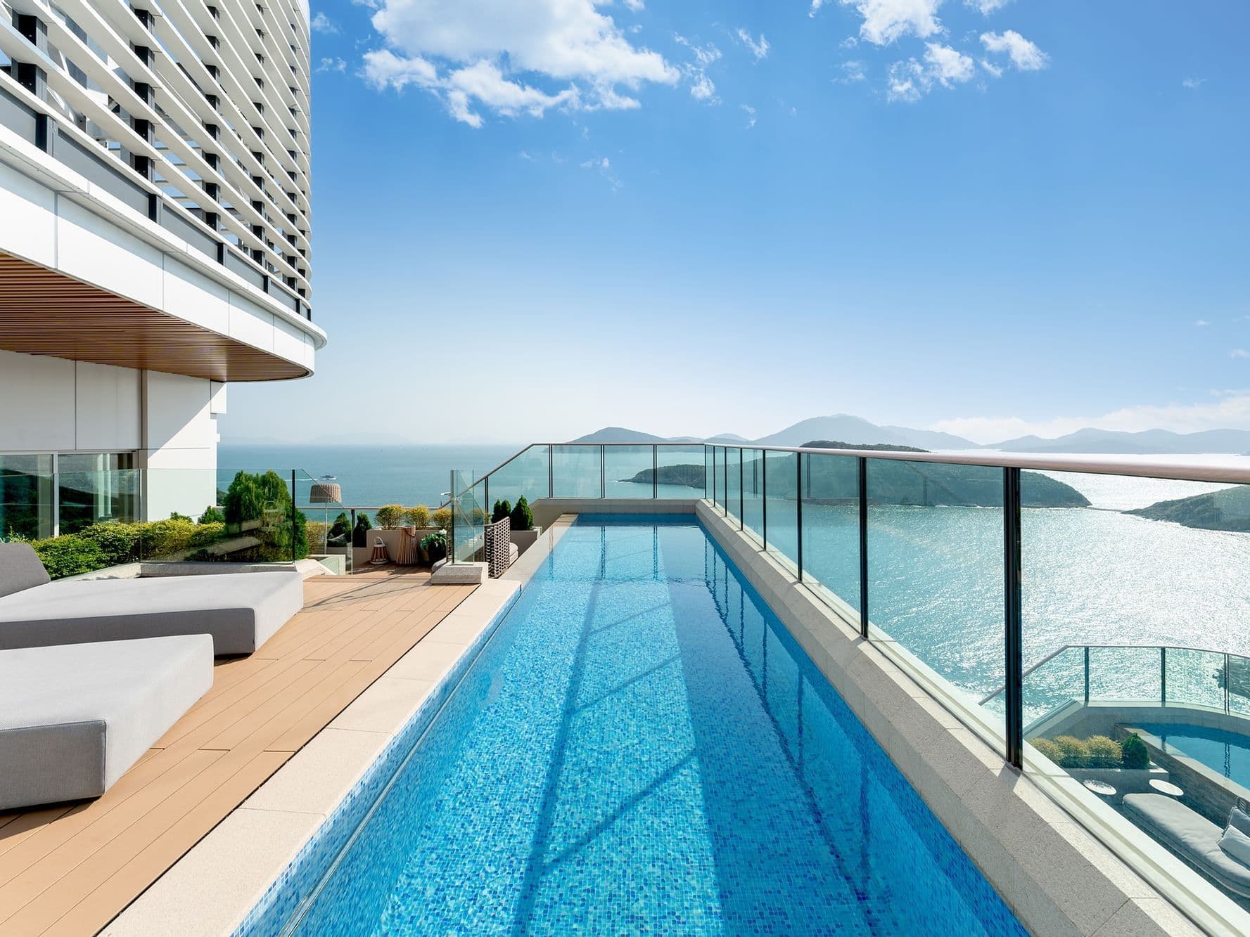 香港富麗敦海洋公園酒店 ( The Fullerton Ocean Park Hotel Hong Kong )