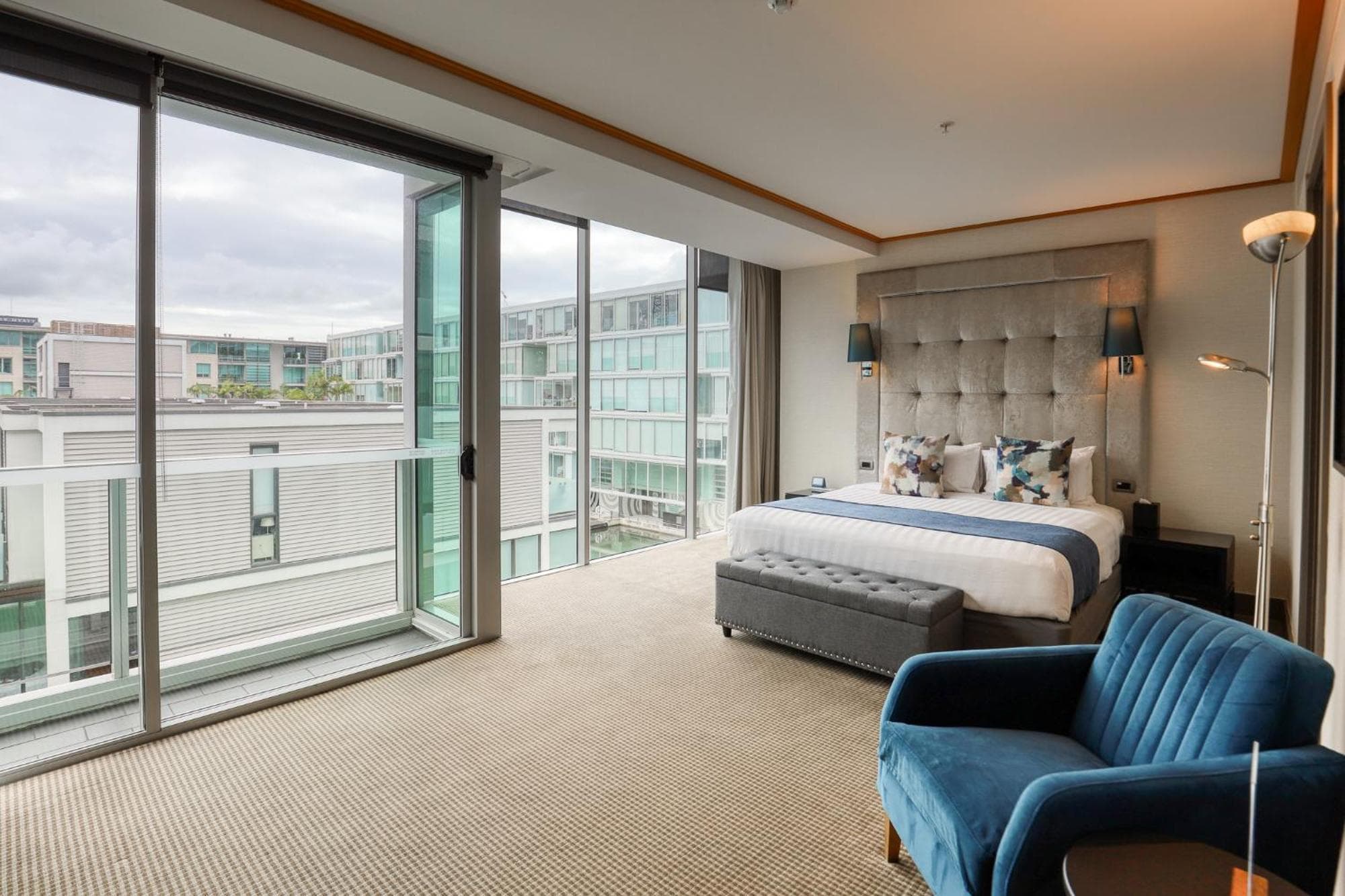 Marsden Viaduct Hotel