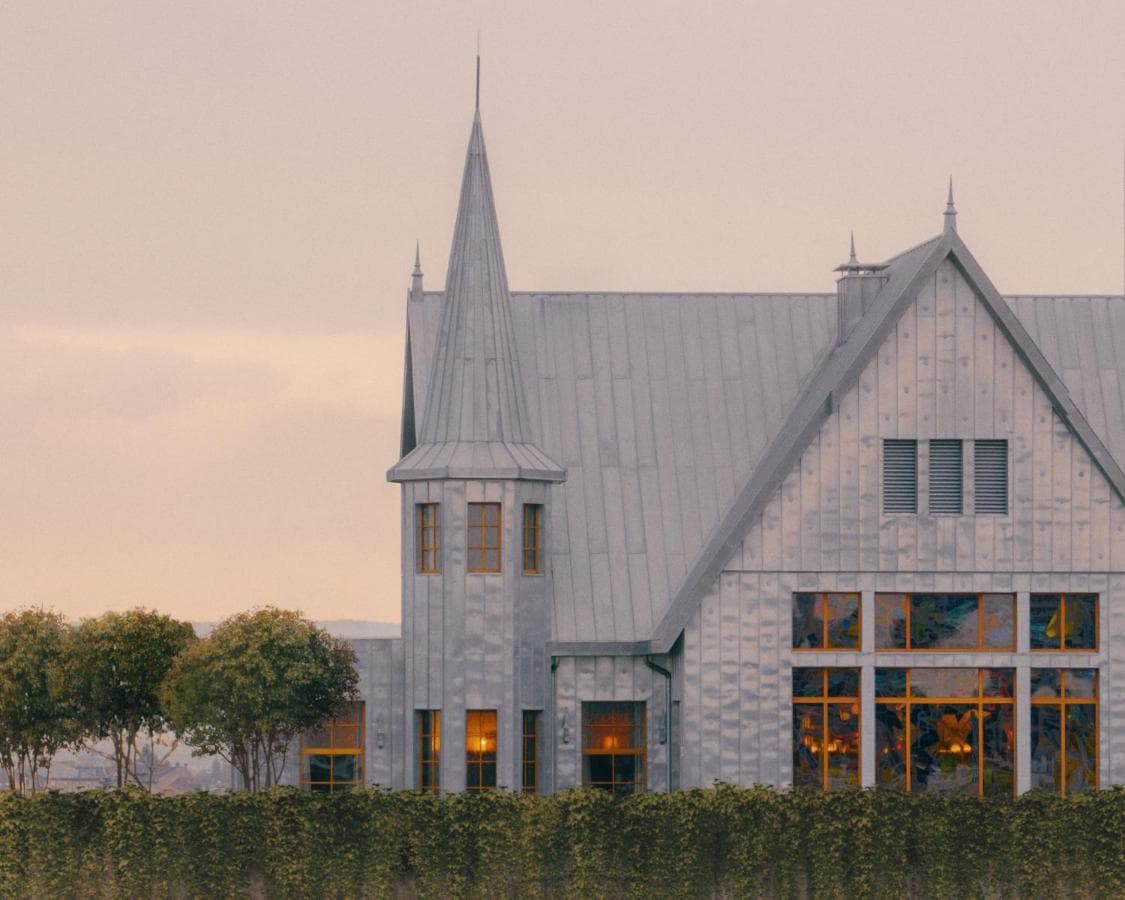 Maison Heler Metz, Curio Collection By Hilton