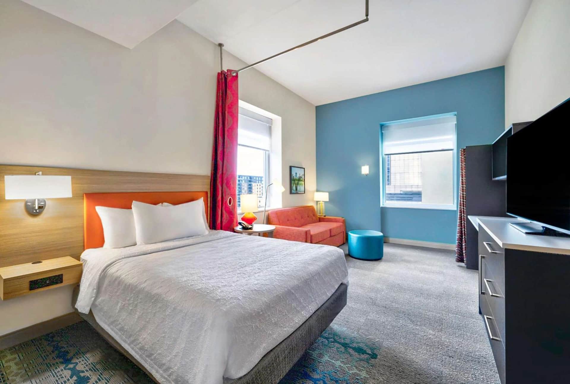 Home2 Suites by Hilton Minneapolis Downtown