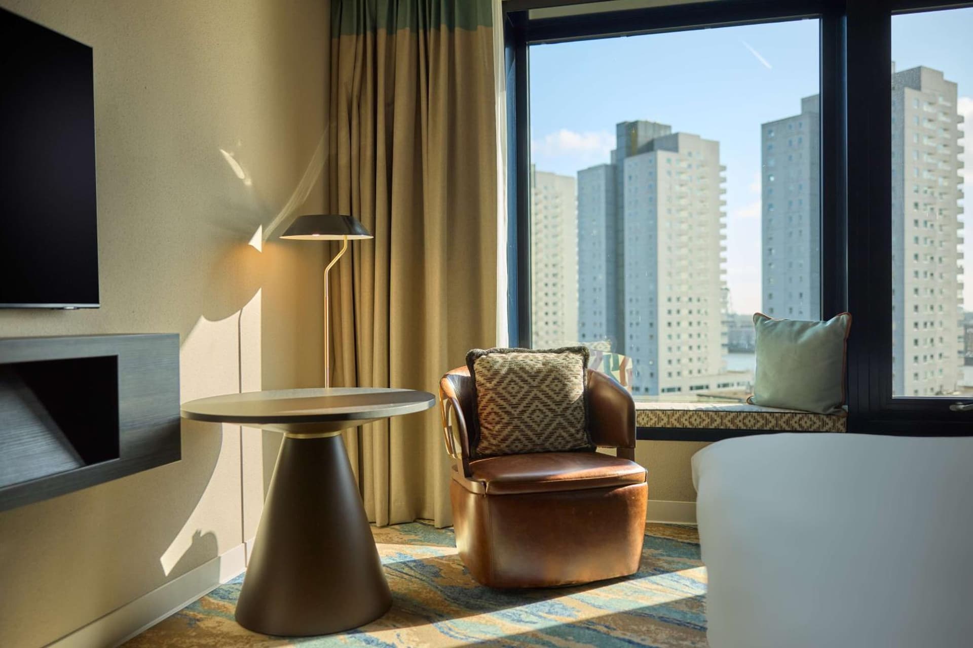 Haven Hotel Rotterdam, Curio Collection by Hilton