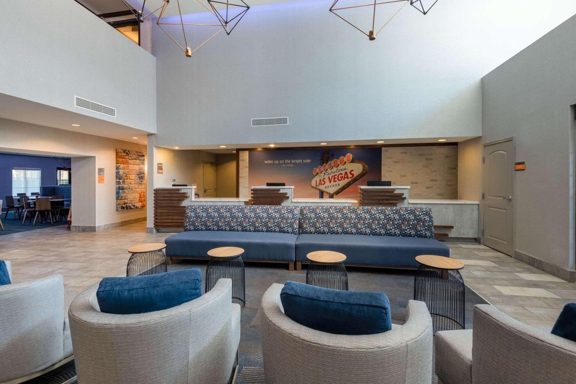 La Quinta Inn & Suites by Wyndham Las Vegas Airport South