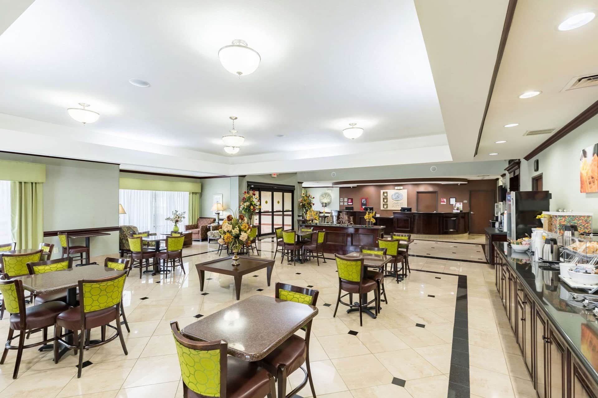 Comfort Suites Beaumont I - 10