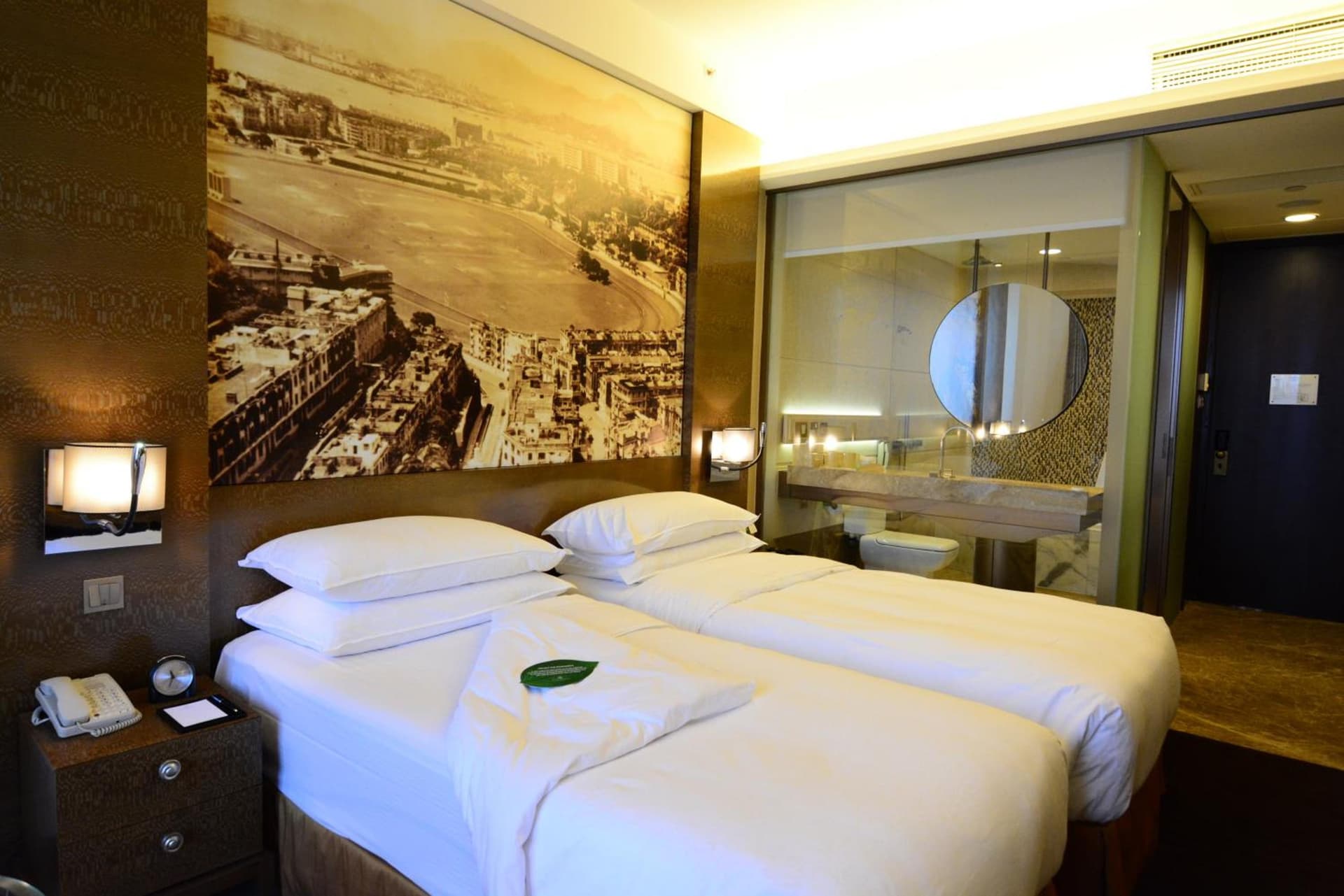 港島海逸君綽酒店 ( Harbour Grand Hong Kong )