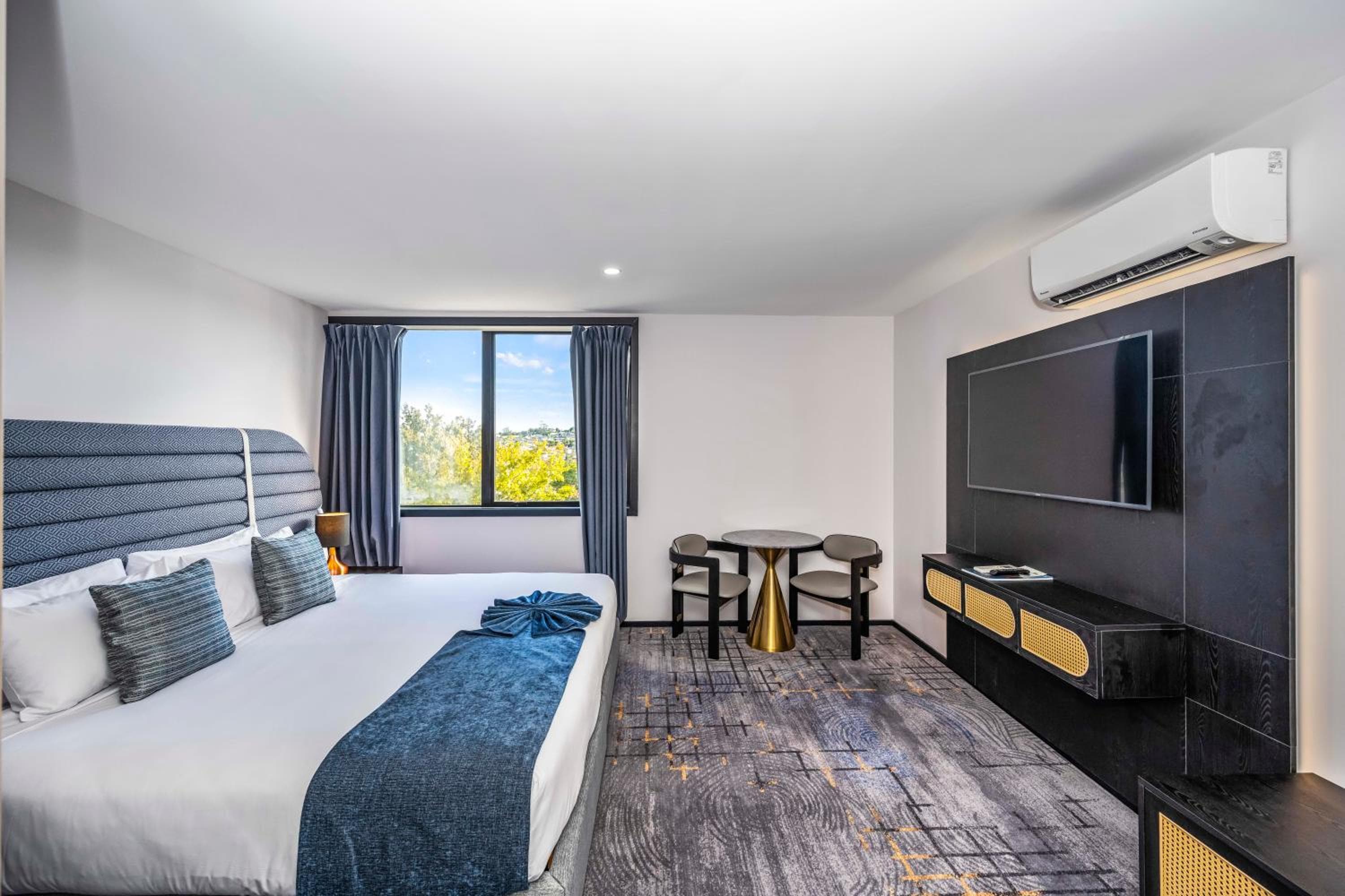 Marsden Suites Albany