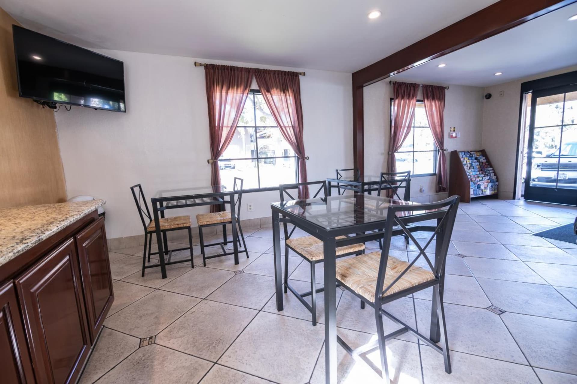 Hospitality Inn San Bernardino/ Redlands