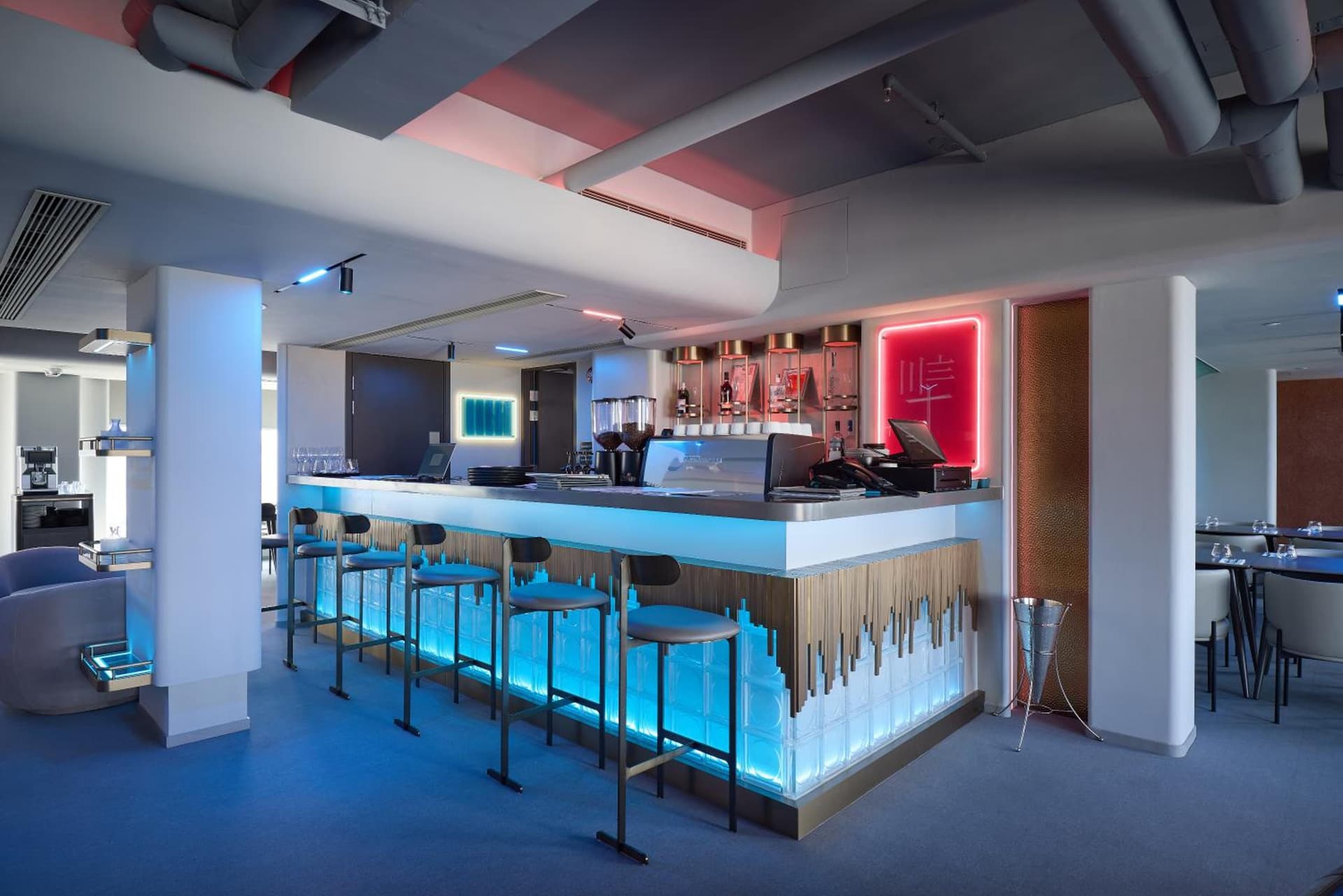 香港蘇豪希爾頓摩庭酒店 ( Motto by Hilton Hong Kong Soho )