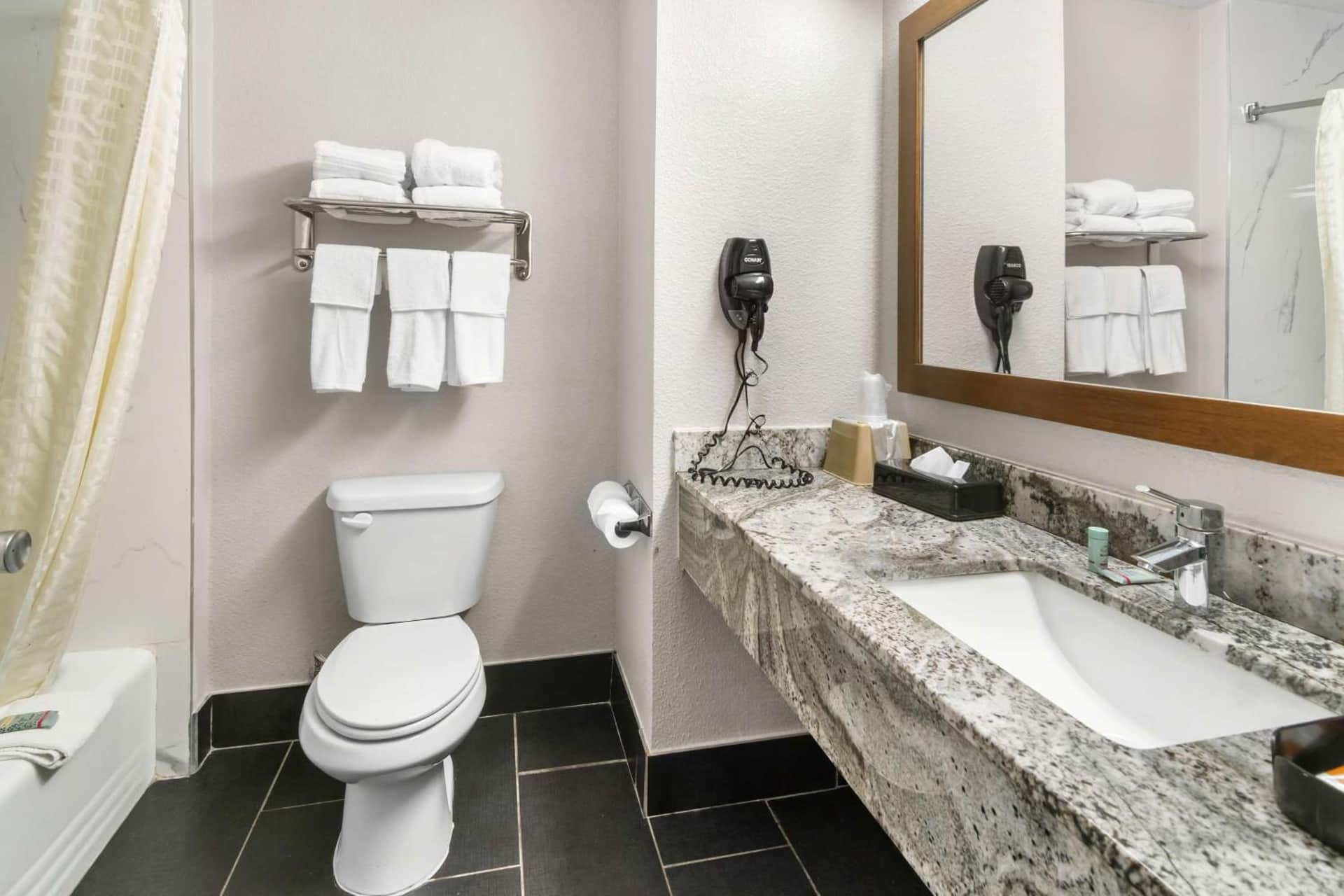SureStay Plus by Best Western Fort Worth Benbrook