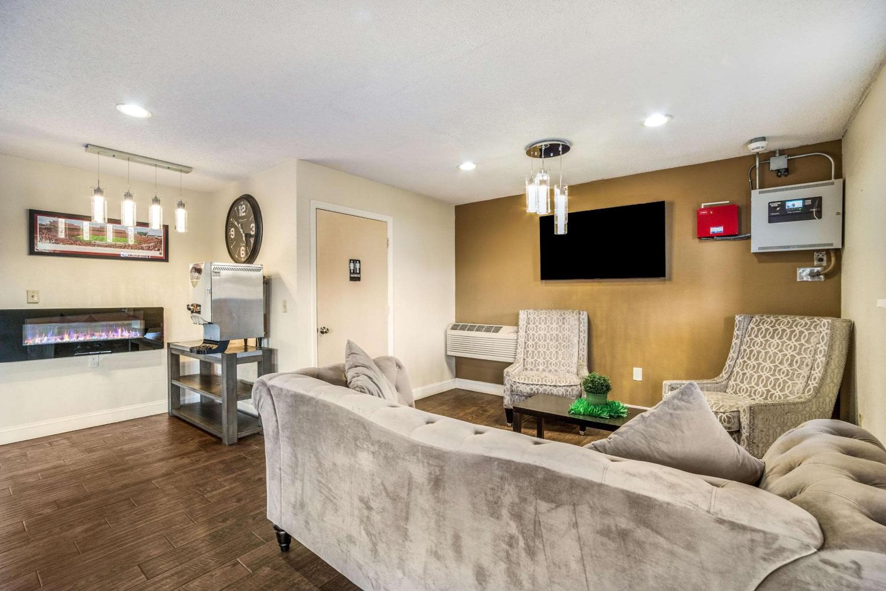 Quality Inn Columbia Airport